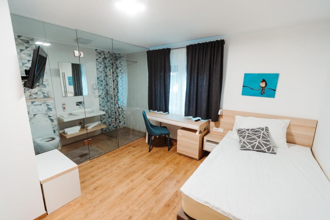 Gostilna Müller Otel Črnomelj Dış mekan fotoğraf