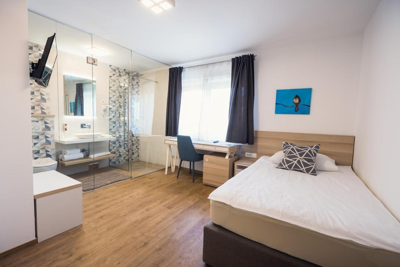 Gostilna Müller Otel Črnomelj Dış mekan fotoğraf