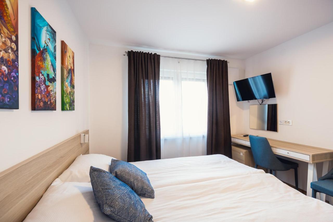 Gostilna Müller Otel Črnomelj Dış mekan fotoğraf