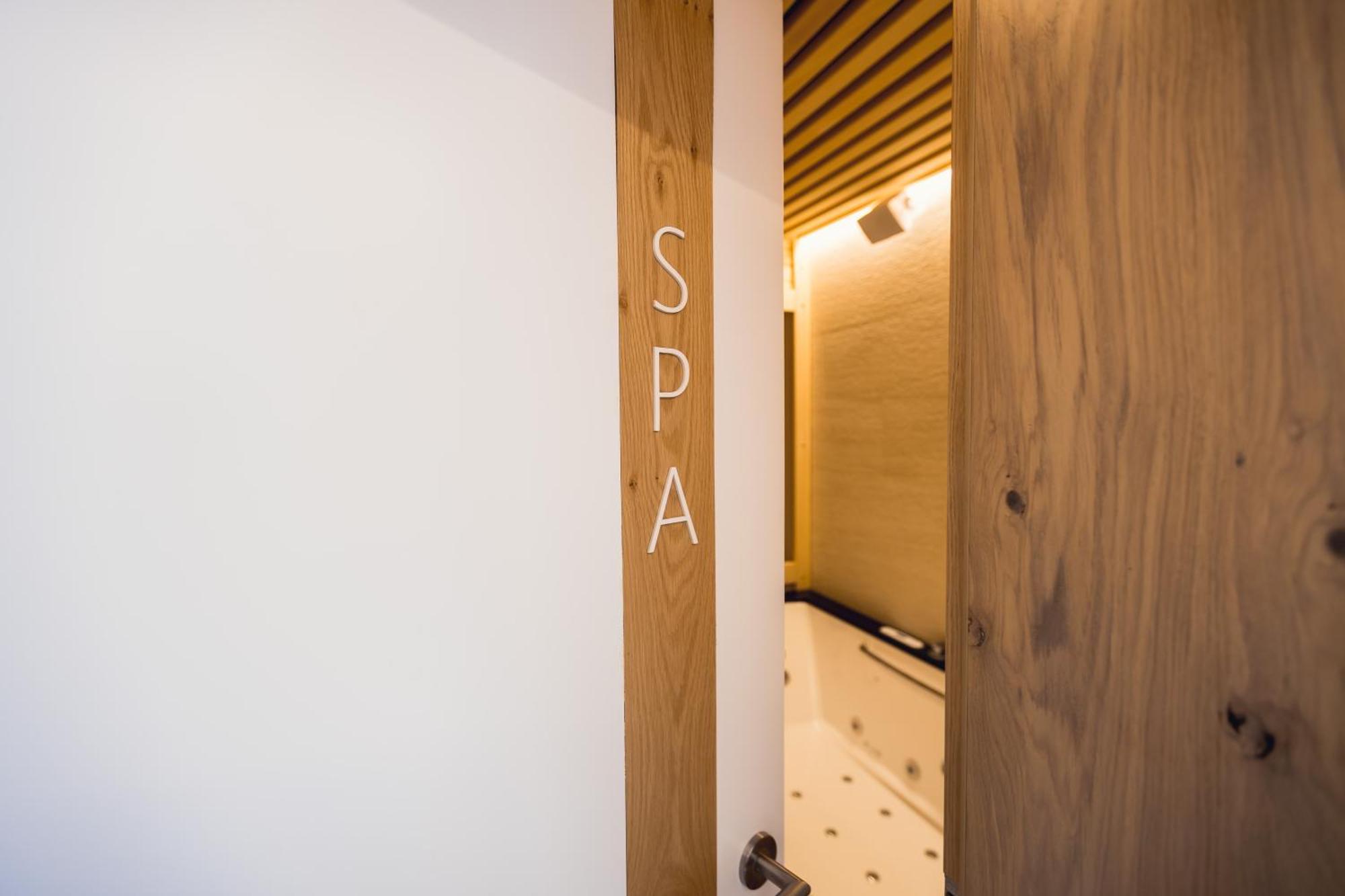 Gostilna Müller Otel Črnomelj Dış mekan fotoğraf